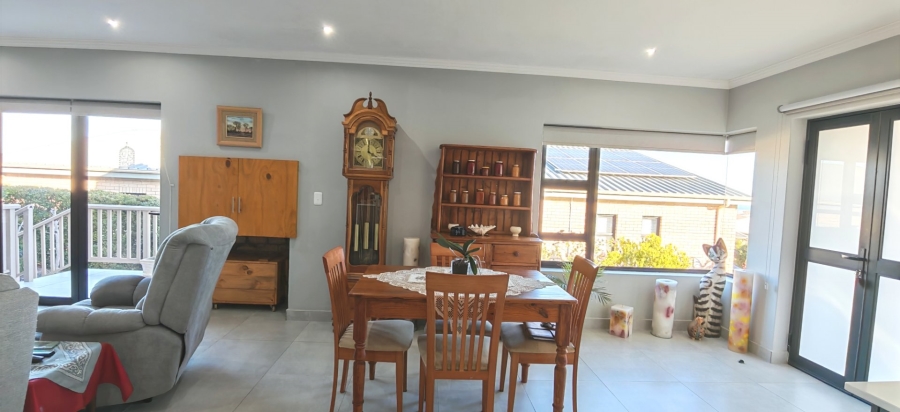 3 Bedroom Property for Sale in Dana Bay Western Cape